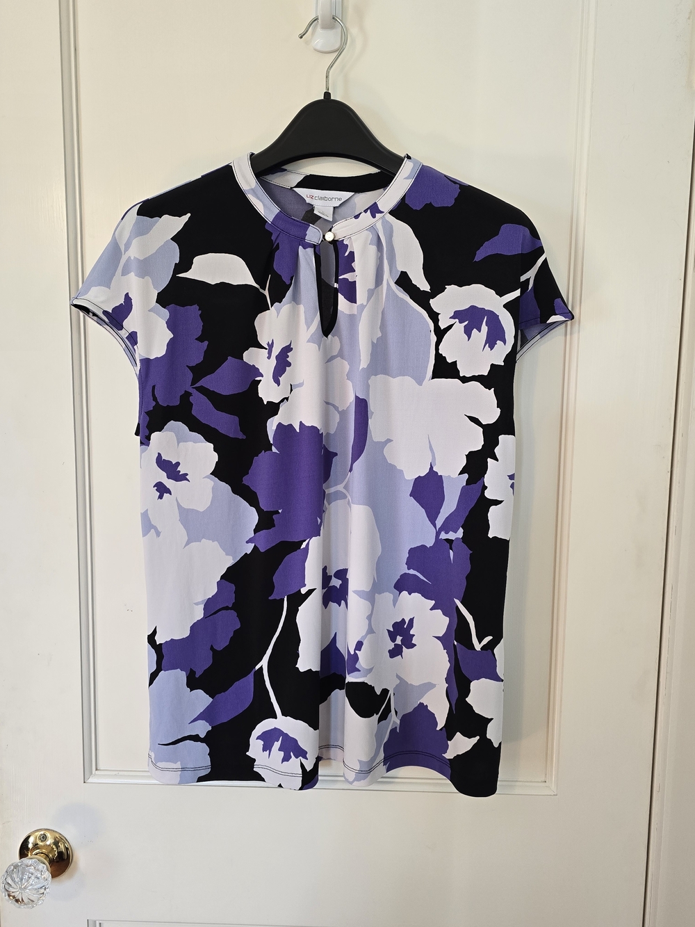 Liz Claiborne Black, Purple & White Floral Short-Sleeve Top